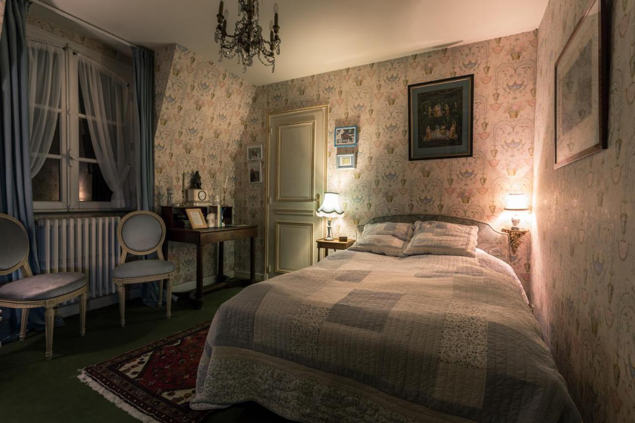 Le Kino Panorama Bed & Breakfast Vic-sur-Cere Exterior photo